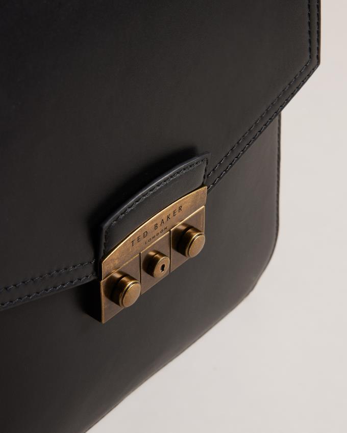 Skórzana Torebka Męskie Ted Baker Trunk Lock Flight Czarne Polska | PL-SNRHQ0764